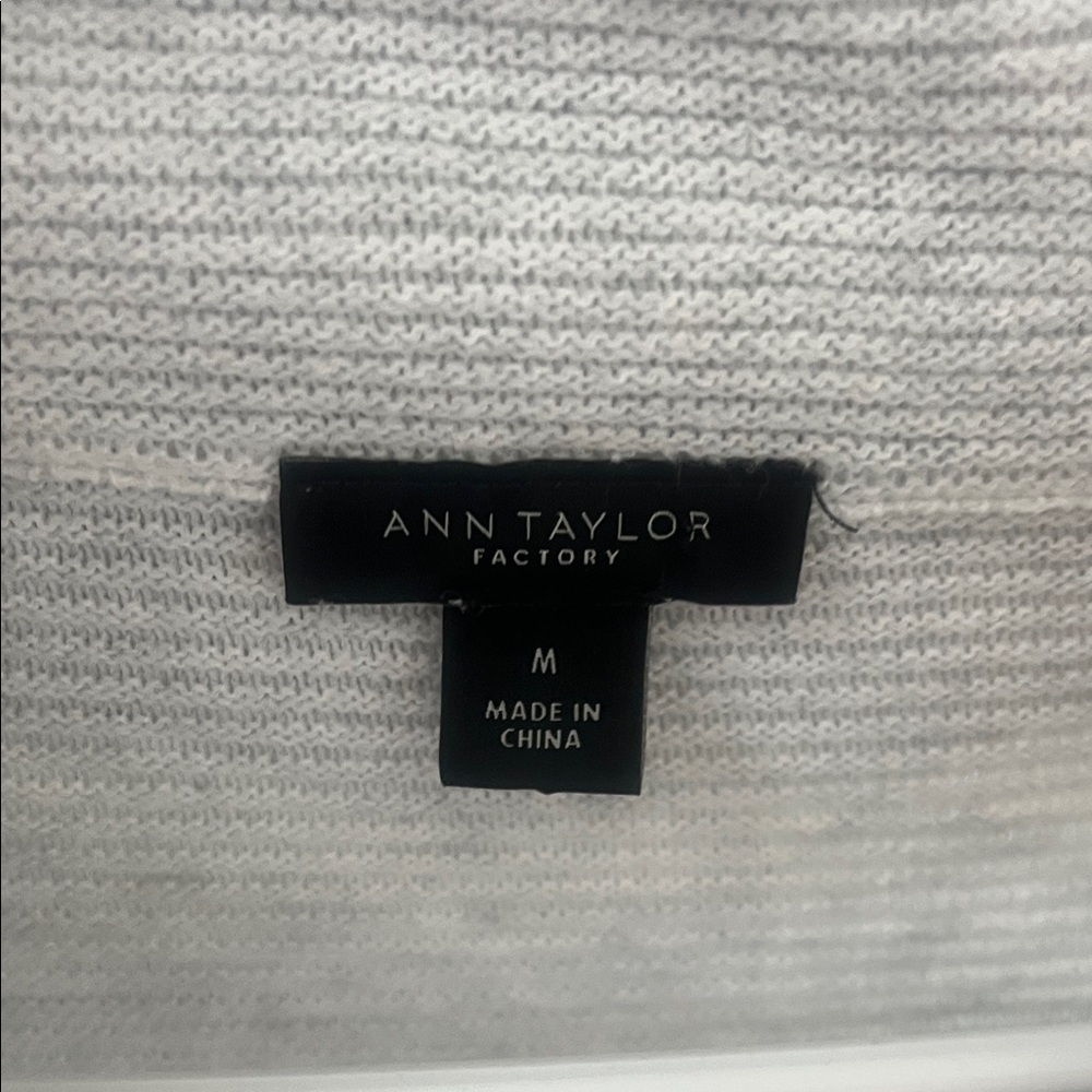 Ann Taylor Cowl Neck Poncho Sweater Medium Gray Pink Stripe Cape Style Tunic - Picture 2 of 3